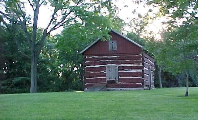 Herman_Luce_Cabin1.jpg (40493 bytes)