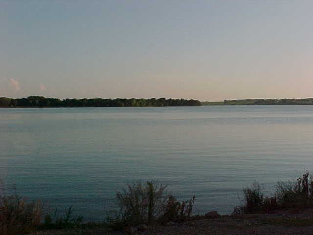 Lake_Herman4.jpg (16118 bytes)